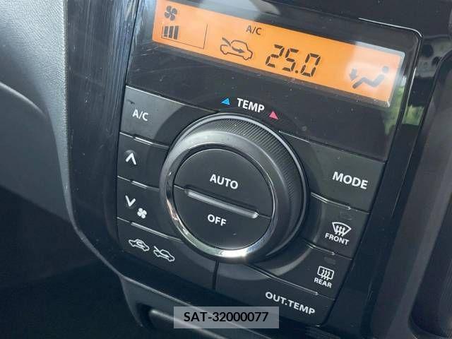 Nissan ROOX 2012-06 251324-6