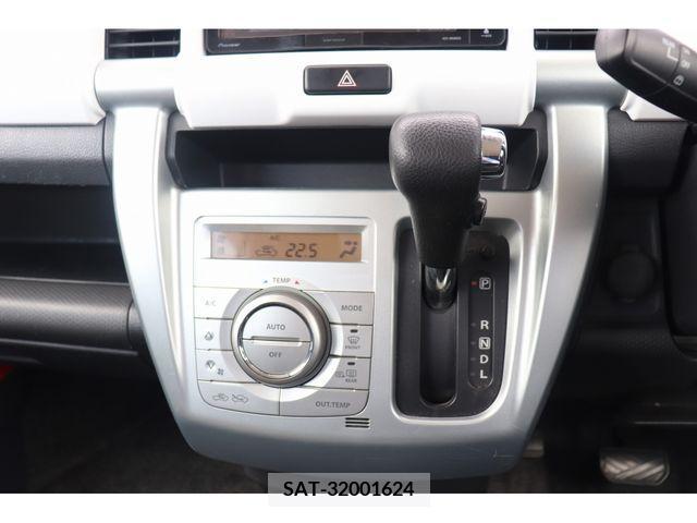 Suzuki HUSTLER 2015-06 207329-16