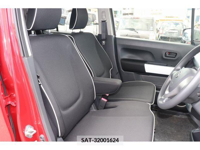 Suzuki HUSTLER 2015-06 207329-17