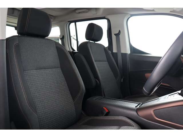 Peugeot Rifter 2021-03 3190-18