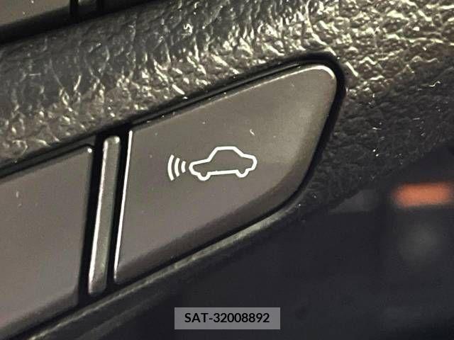 Toyota VELLFIRE 2015-08 287997-4