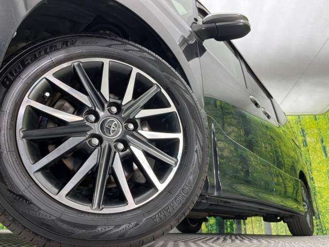 Toyota VOXY 2016-02 194876-14