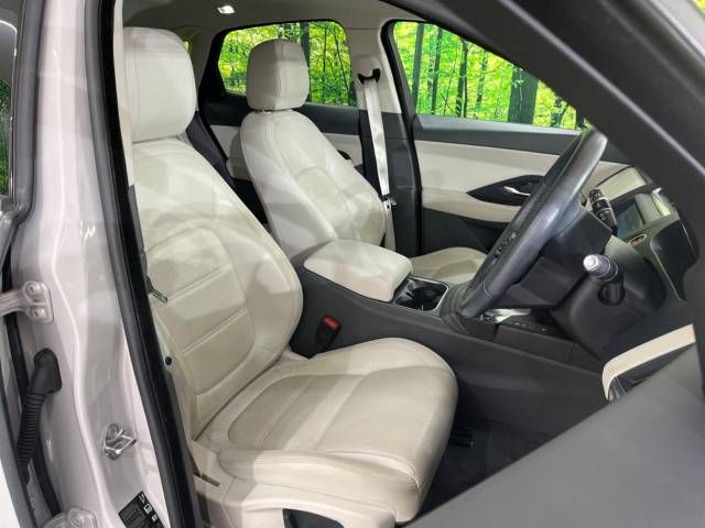 Jaguar E-PACE 2019-01 28278-13