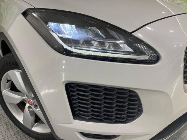 Jaguar E-PACE 2019-01 28278-11