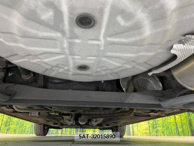 Nissan NOTE 2013-02 348146-19