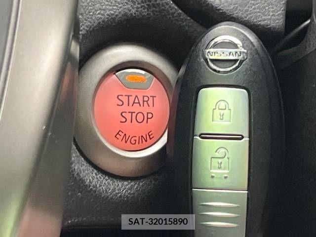 Nissan NOTE 2013-02 348146-4