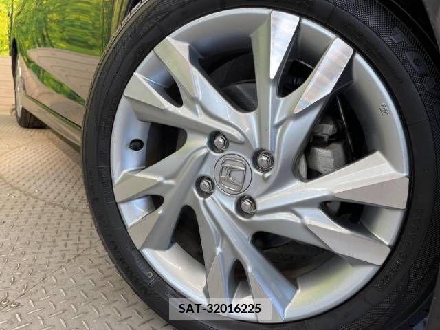 Honda SHUTTLE 2018-04 304193-13