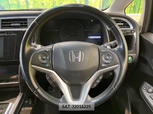 Honda SHUTTLE 2018-04 304193-11