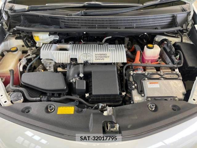 Toyota PRIUS ALPHA 2011-11 322230-18