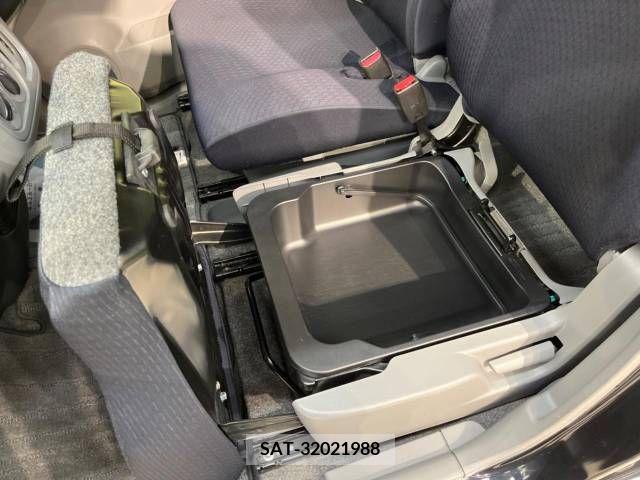 Mazda AZ-WAGON 2012-08 261626-7