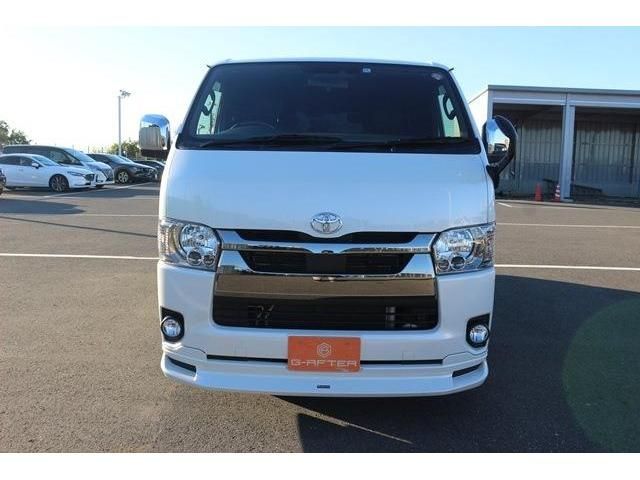 Toyota HIACE VAN 2021-11 186154-1