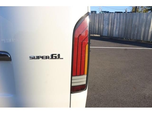 Toyota HIACE VAN 2021-11 186154-7