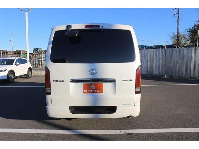 Toyota HIACE VAN 2021-11 186154-3