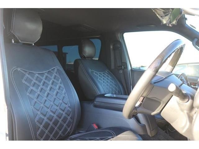 Toyota HIACE VAN 2021-11 186154-13
