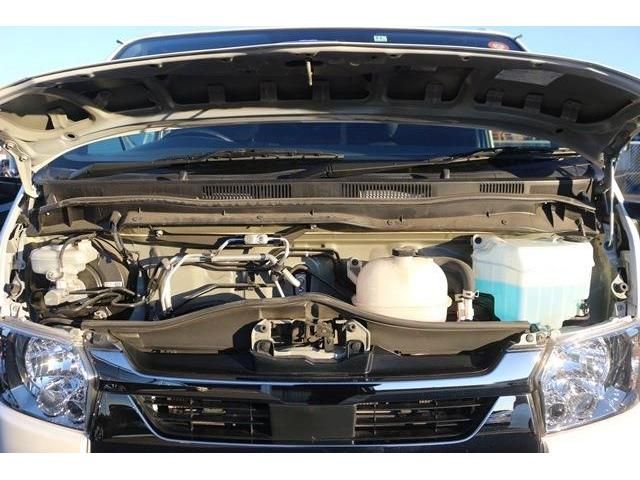 Toyota HIACE VAN 2021-11 186154-17