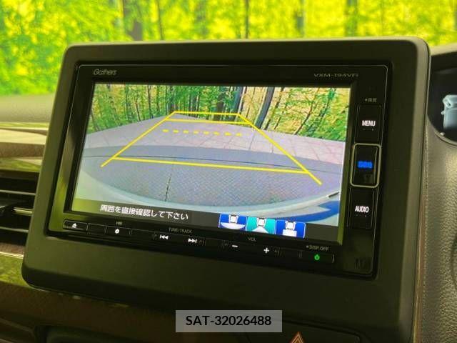 Honda N BOX 2019-03 307014-4