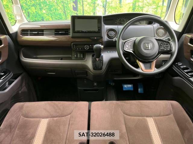 Honda N BOX 2019-03 307014-1