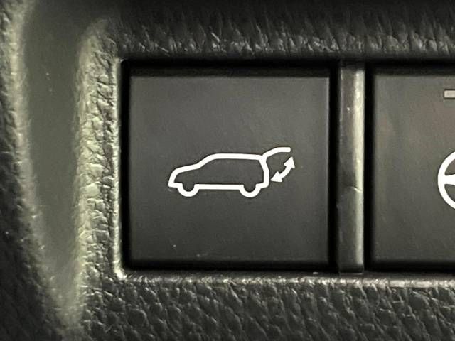 Toyota HARRIER HYBRID 2021-01 16104-5
