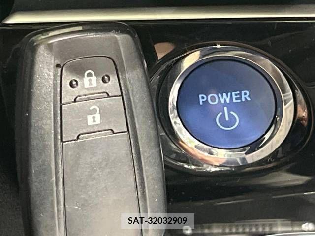 Toyota PRIUS 2016-05 281924-6