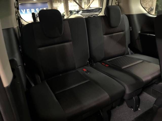 Nissan SERENA 2017-04 187849-10