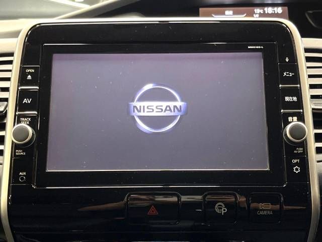 Nissan SERENA 2017-04 187849-2