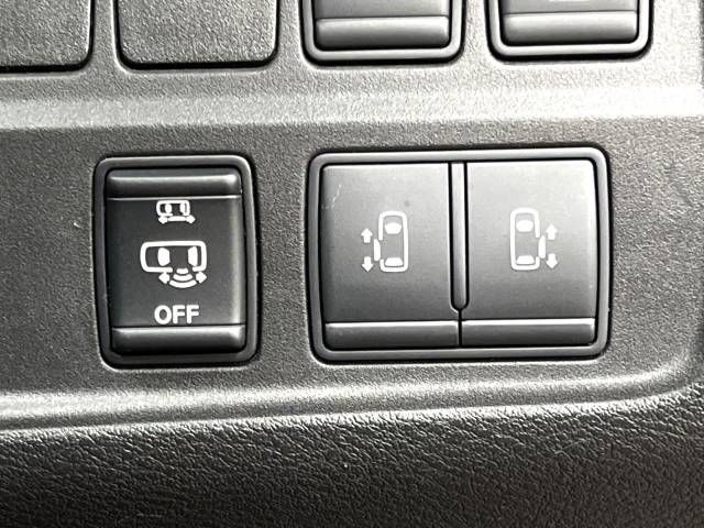Nissan SERENA 2017-04 187849-5