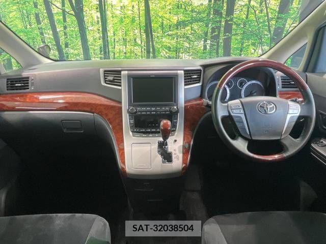 Toyota VELLFIRE 2010-01 385916-1