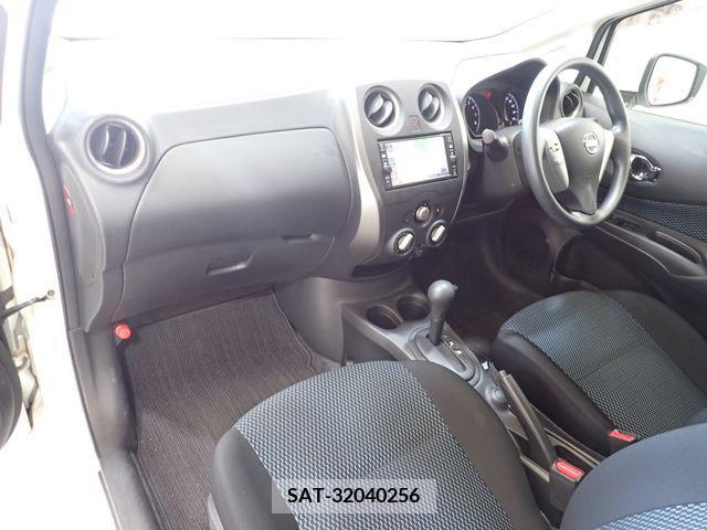 Nissan NOTE 2016-09 349961-8