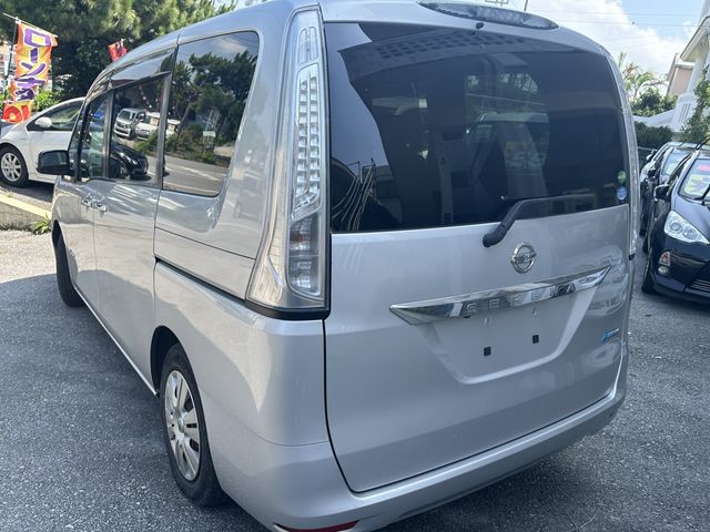 Nissan SERENA 2014-03 22998-5