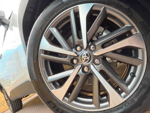 Toyota COROLLA CROSS 2022-05 17512-14