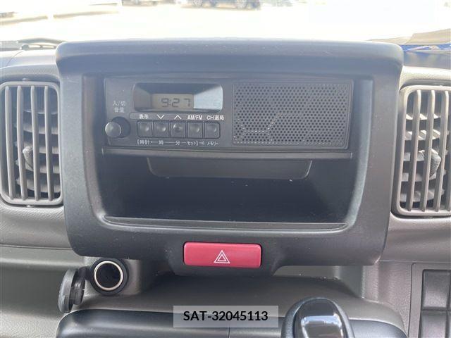 Nissan CLIPPER 2019-03 281111-13