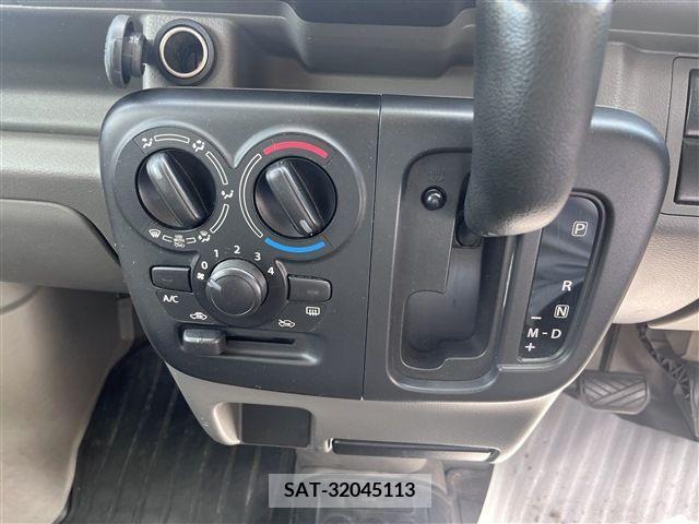 Nissan CLIPPER 2019-03 281111-14