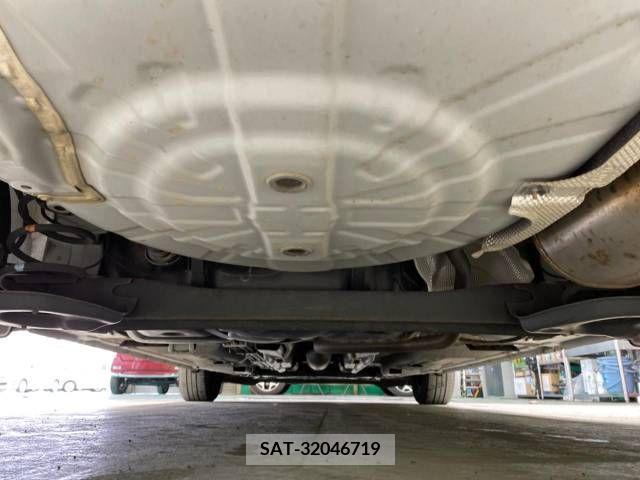 Nissan NOTE 2019-05 280145-17