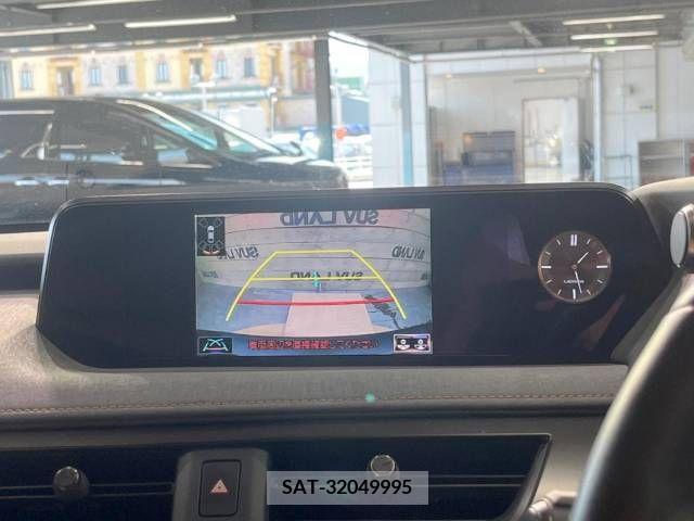 Lexus UX 2020-03 275927-3