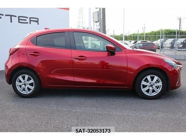 Mazda DEMIO 2018-05 328157-7