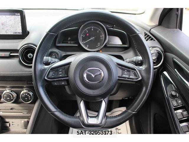 Mazda DEMIO 2018-05 328157-14