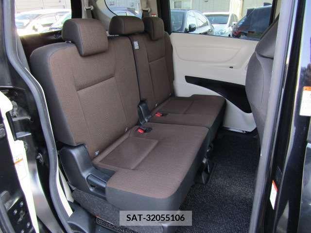 Toyota SIENTA 2015-07 222311-18