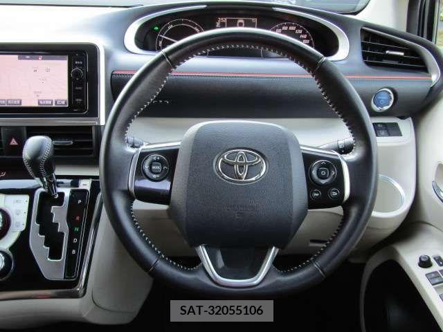 Toyota SIENTA 2015-07 222311-15