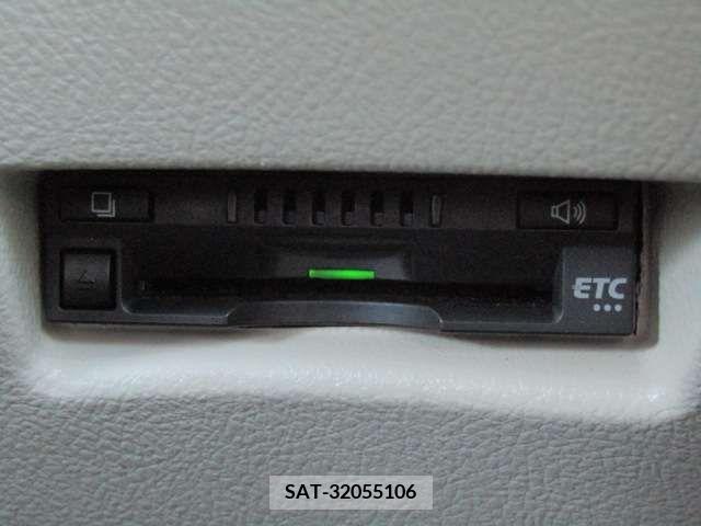 Toyota SIENTA 2015-07 222311-12