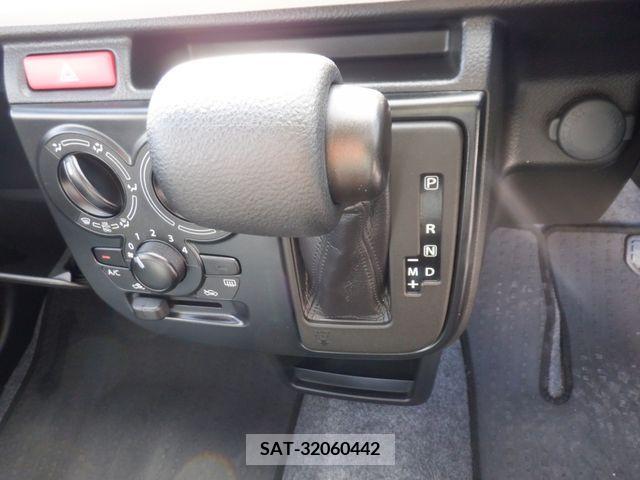 Suzuki ALTO 2017-01 325600-17