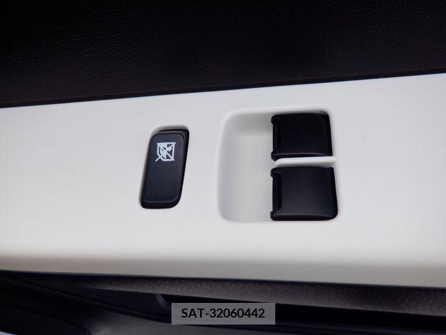 Suzuki ALTO 2017-01 325600-19