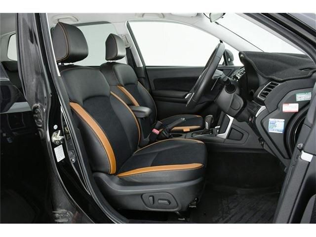 Subaru FORESTER 2017-08 17673-9