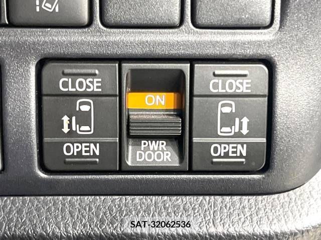 Toyota VOXY 2020-01 384660-4