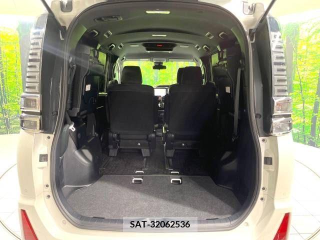 Toyota VOXY 2020-01 384660-10