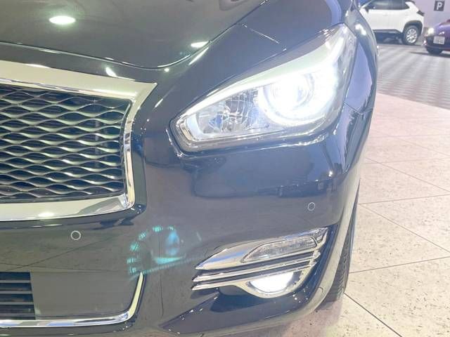 Nissan FUGA 2015-03 12706-14