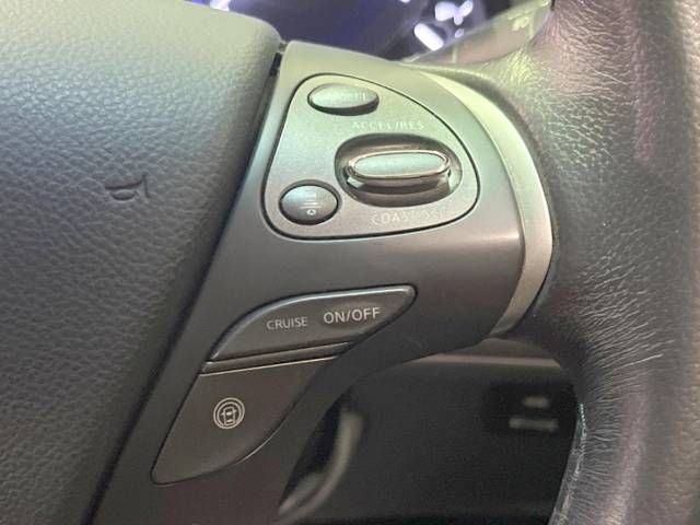 Nissan FUGA 2015-03 12706-5