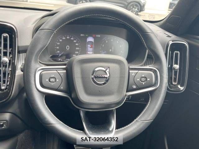 Volvo XC40 2021-03 288797-10