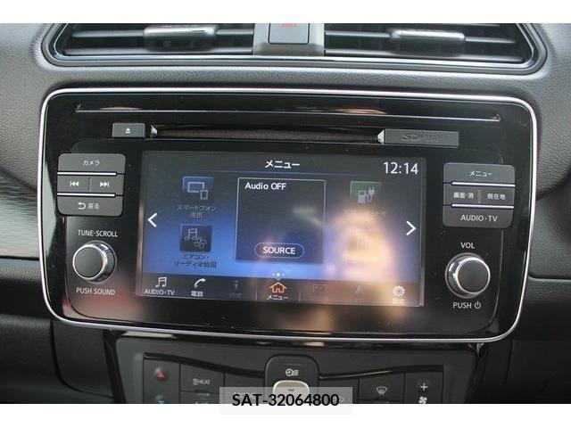 Nissan LEAF 2018-08 205203-1