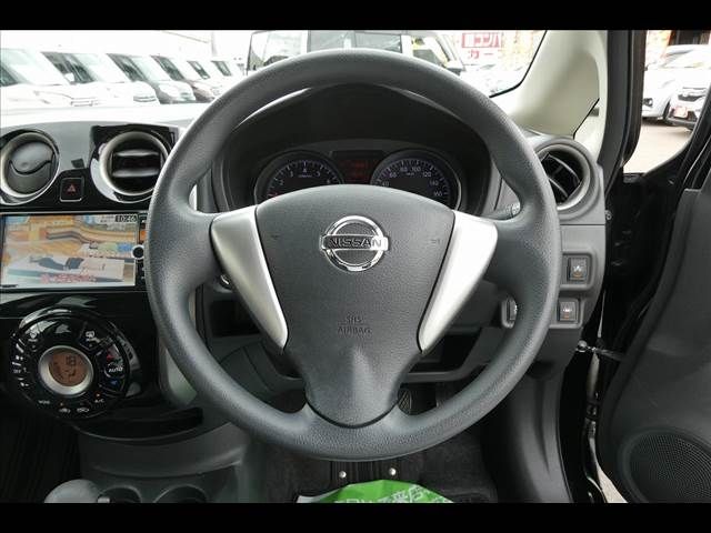 Nissan NOTE 2015-06 9901-3