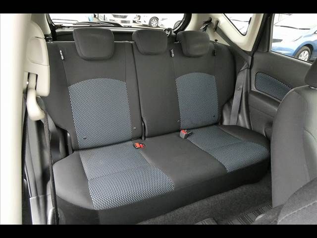 Nissan NOTE 2015-06 9901-10